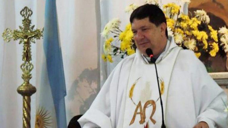 El colombiano fue denunciado por abusos sexuales de menores.