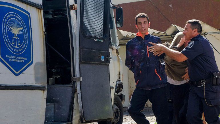 Los cinco jóvenes acusados seguirán detenidos en Batán