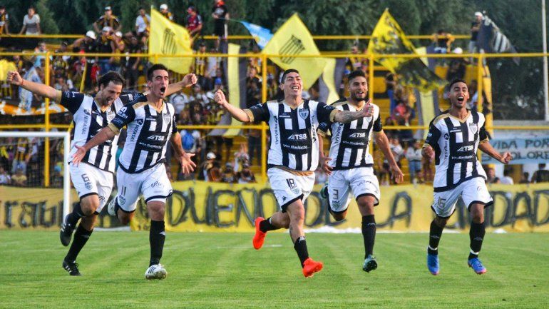 Cipo dejó afuera a Deportivo Madryn desde los doce pasos en la primera fase.&nbsp;