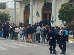 Abuso sexual entre nenes de una escuela de Chubut: No podían ir al baño del miedo que les daba. Abuso sexual entre nenes de una escuela de Chubut: No podían ir al baño del miedo que les daba.