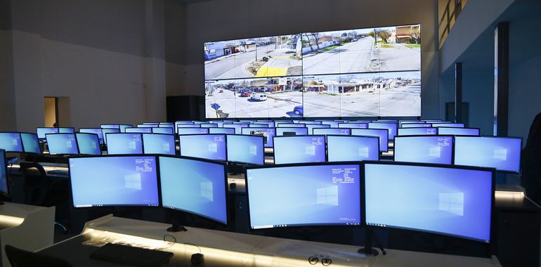 La sala de monitoreo. La sala de monitoreo.