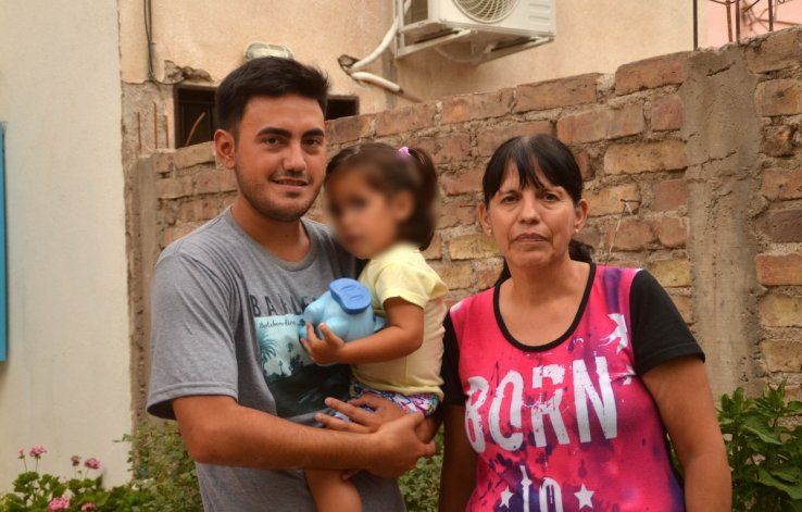 Final feliz para la familia cipoleña que estaba varada en Madryn