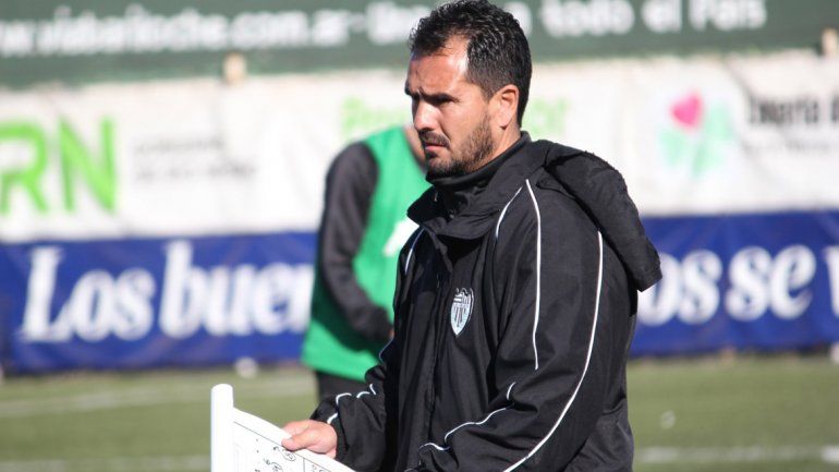 El ex jugador de Cipolletti y del &nbsp;Ciclón habló desde Arabia Saudita