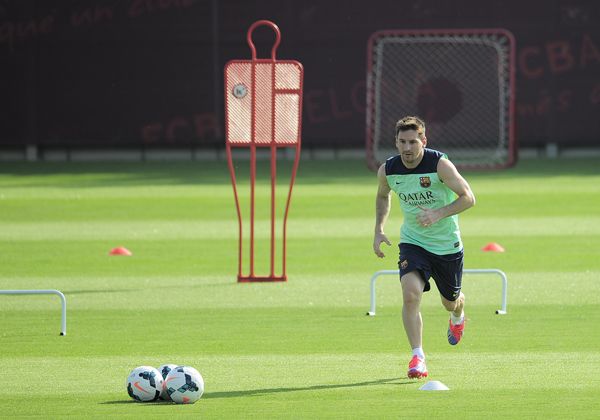 Messi se presentó al primer entrenamiento del Barcelona