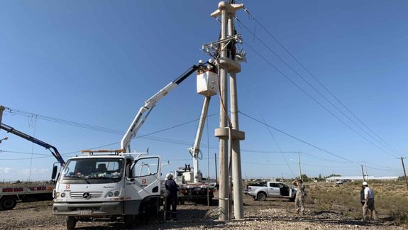 Los robacables dejaron sin luz a todo un barrio de Centenario