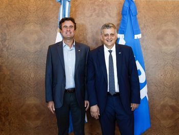 Instituto Vaca Muerta: Pluspetrol se incorpora como socio estratégico del proyecto educativo. Instituto Vaca Muerta: Pluspetrol se incorpora como socio estratégico del proyecto educativo.