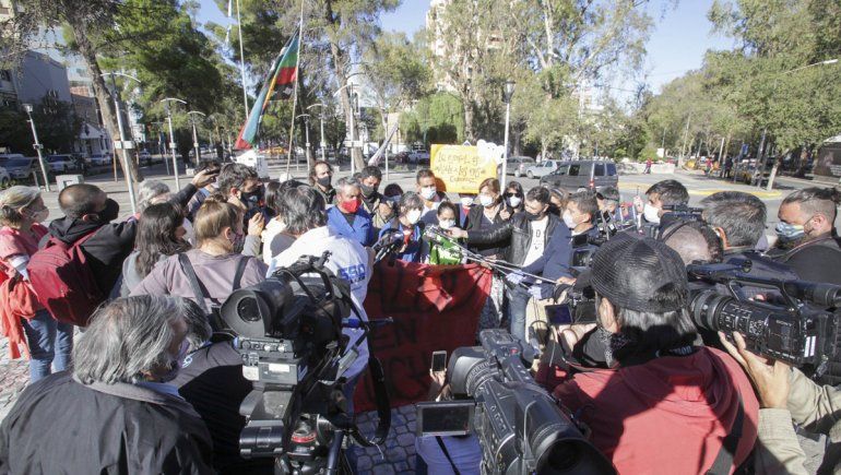 Autoconvocados: Neuquén está expuesta a una pandemia con un sistema de salud desabastecido