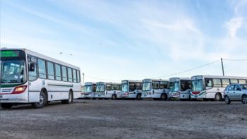 Los colectivos de la empresa Patagonia Argentina, desde 2007 única prestadora del servicio en Comodoro Rivadavia. Los colectivos de la empresa Patagonia Argentina, desde 2007 única prestadora del servicio en Comodoro Rivadavia.
