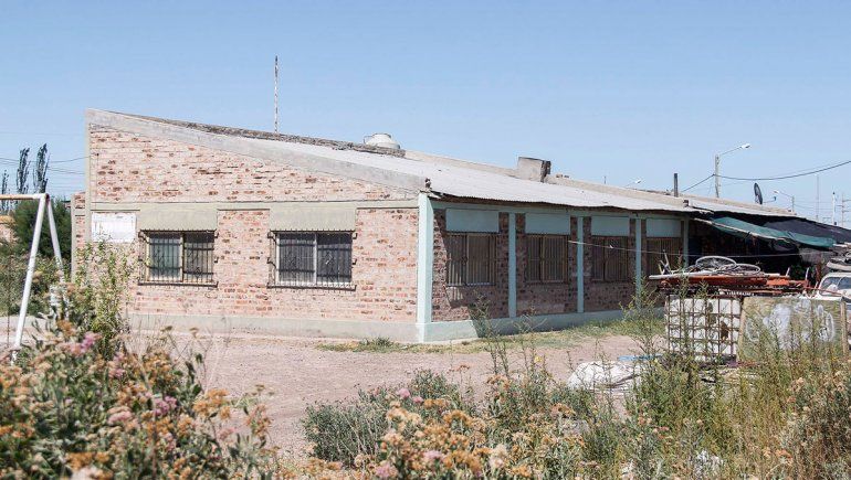 Denuncian la usurpación del comunitario del DVN