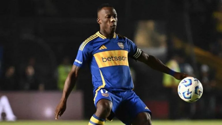 Luis Advíncula Luis Advíncula