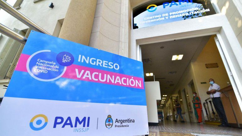 PAMI y CABA se cruzaron por el plan de vacunación