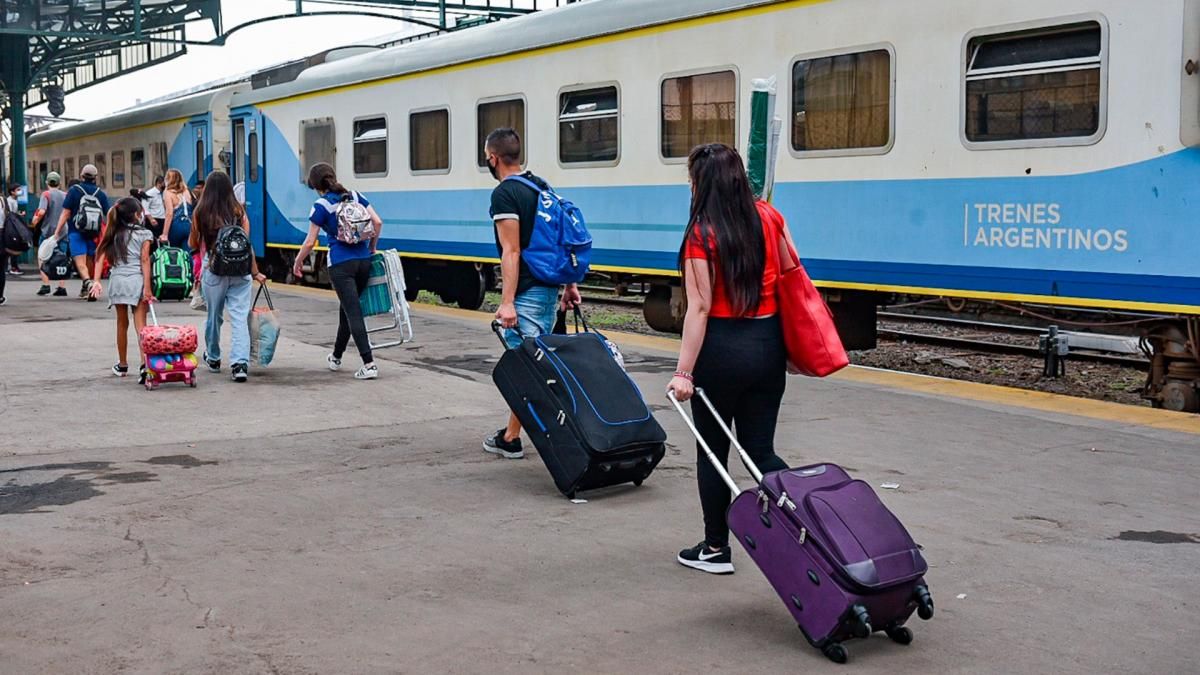 El Gobierno Nacional confirmó que busca privatizar el servicio de trenes