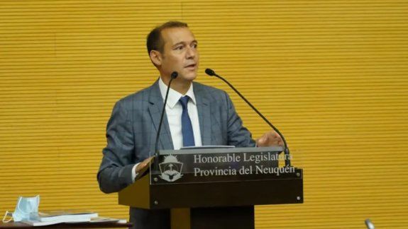 Gutiérrez se comprometió a cumplir con la ley de relevamiento territorial mapuche