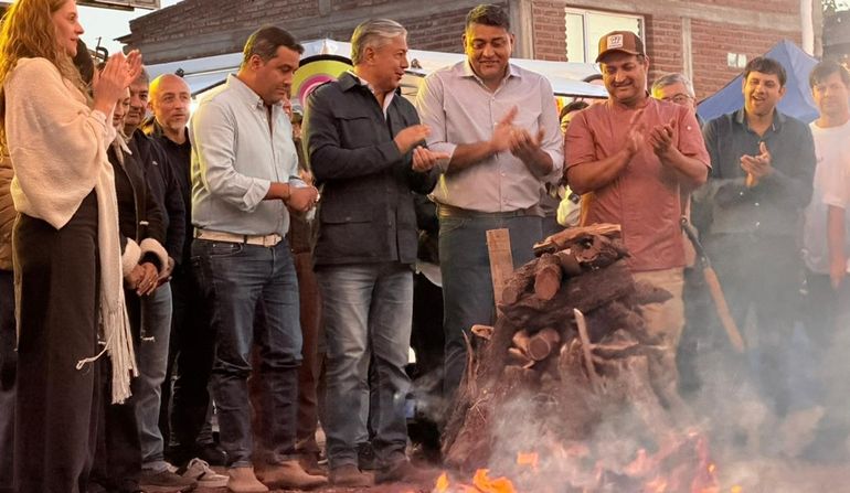 El Campeonato de Asadores de Zapala es todo un éxito.