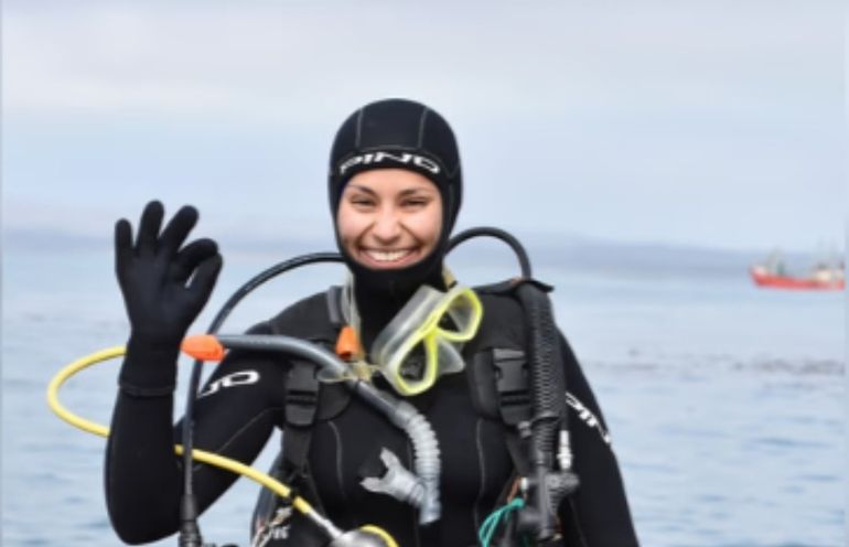 Ariana Alarcón, la investigadora que lideró el equipo del IBIOMAR que descubrió las estrellas de mar Ariana Alarcón, la investigadora que lideró el equipo del IBIOMAR que descubrió las estrellas de mar