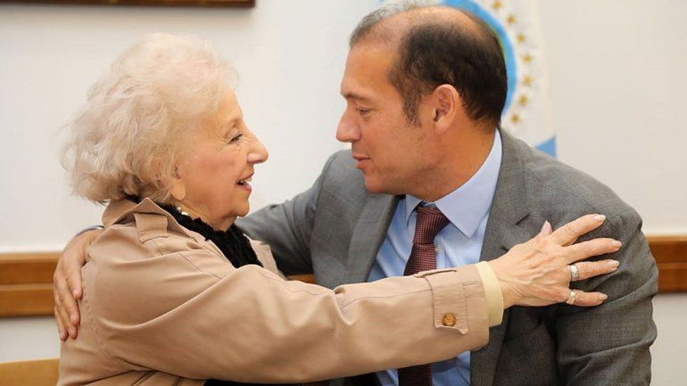 Gutiérrez recibió con los brazos abiertos a Estela de Carlotto