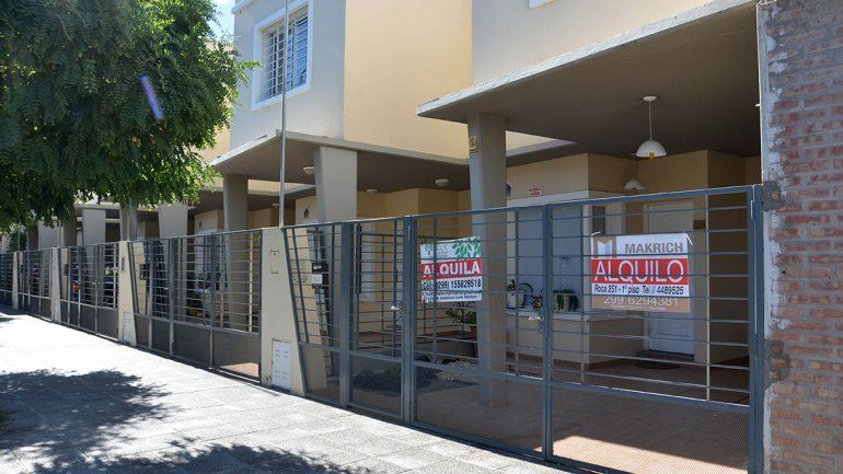 Inquilinos se quejan por la suba del 60% en el alquiler