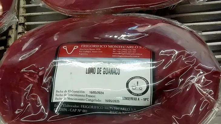 Pese al éxito de ventas en Trelew, el Código Alimentario prohíbe el consumo de carne de burro. Pese al éxito de ventas en Trelew, el Código Alimentario prohíbe el consumo de carne de burro.