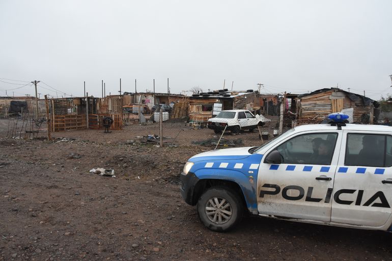 El crimen sucedió el lunes a la madrugada en la toma Casimiro.