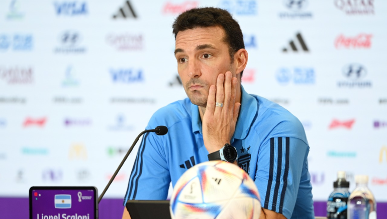 La inesperada queja de Scaloni: Me parece una locura...