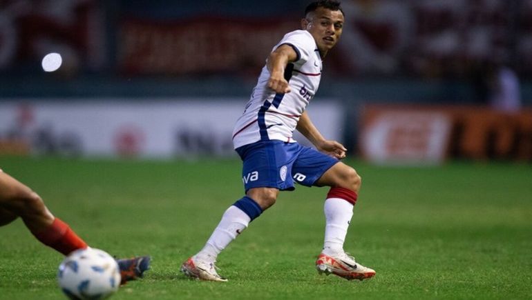 El Perrito Barrios, uno de los jugadores más querido por el hincha cuervo, protagonista de un cambio que generó polémica. El Perrito Barrios, uno de los jugadores más querido por el hincha cuervo, protagonista de un cambio que generó polémica.