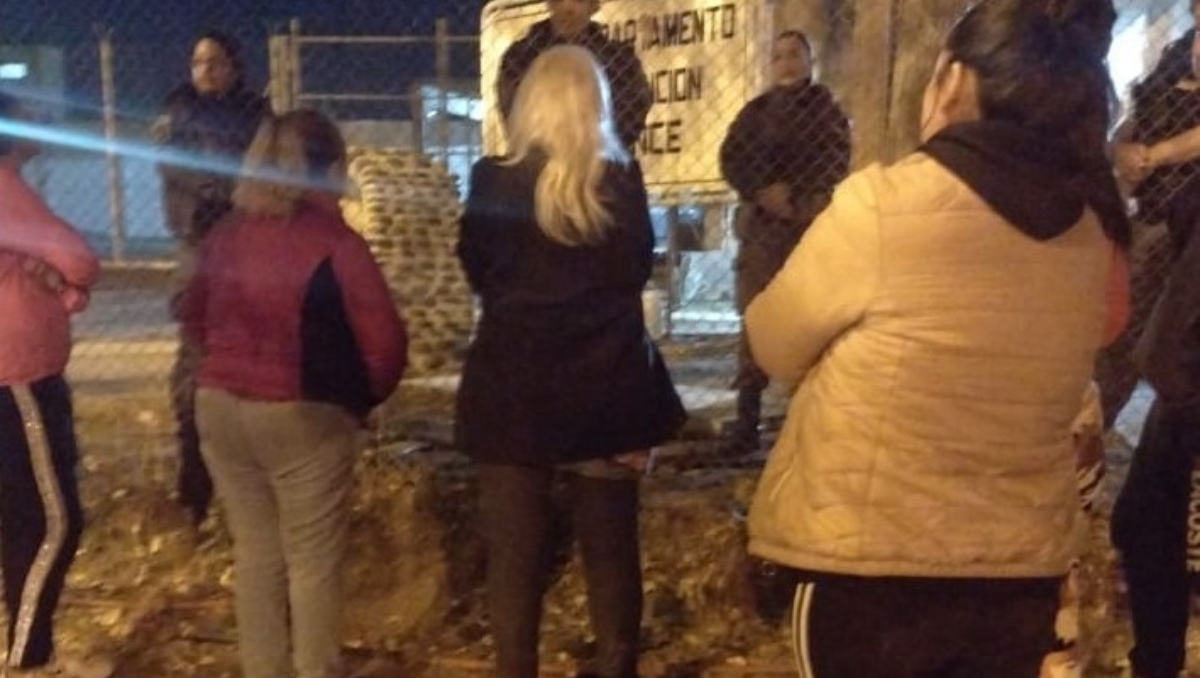 Presos hicieron un motín en la U11 y las familias reclamaron afuera de la cárcel