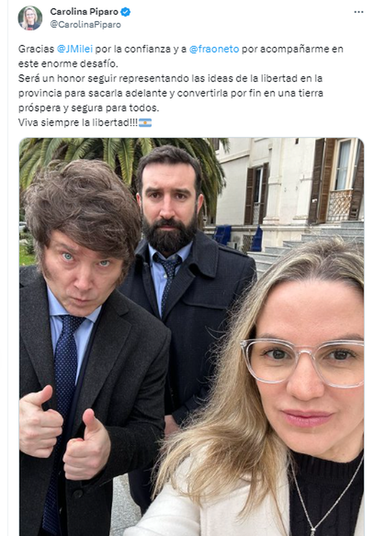 Otras épocas: Píparo, junto a Javier Milei como parte de La Libertad Avanza. Otras épocas: Píparo, junto a Javier Milei como parte de La Libertad Avanza.