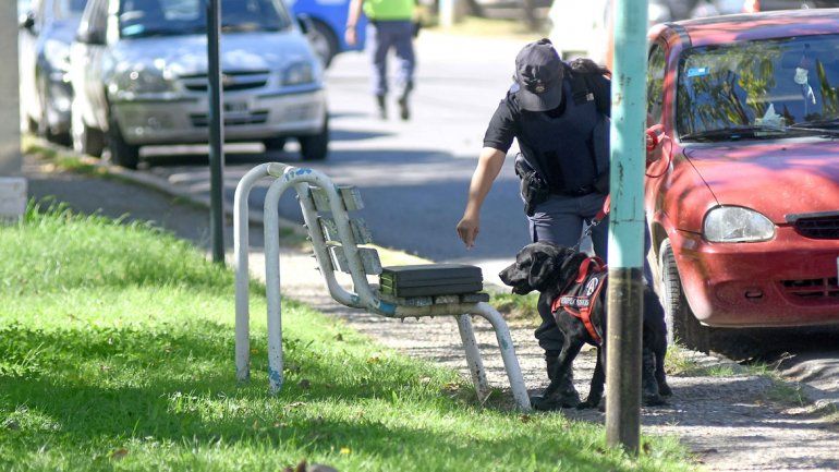 Dos sospechosos maletines causaron pánico en el centro neuquino