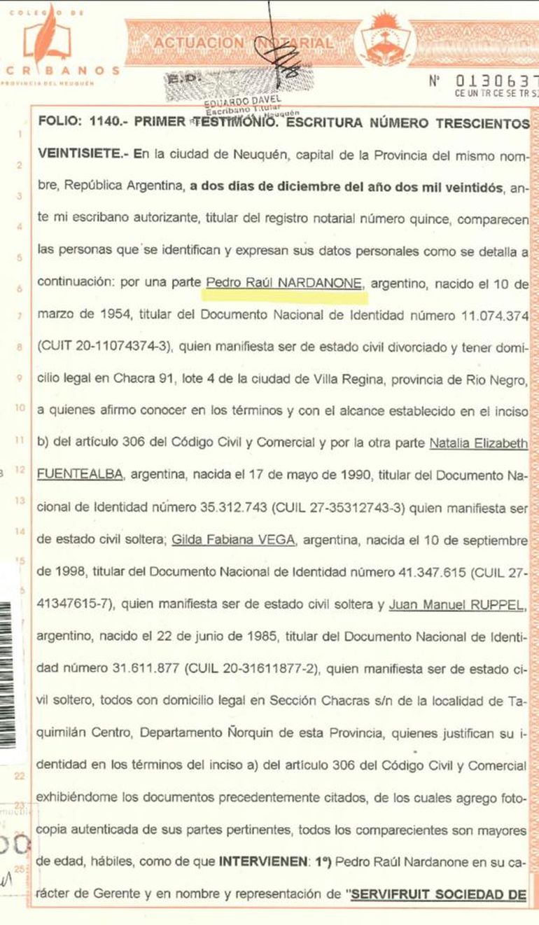 La escritura a nombre de la COCAM, vinculada a los movimientos sociales de Juan Grabois se firmó el 2 de diciembre de 2022 con el dueño de Servifruit SRL, Pedro Nardanone, dueño también del boliche Las Palmas. La escritura a nombre de la COCAM, vinculada a los movimientos sociales de Juan Grabois se firmó el 2 de diciembre de 2022 con el dueño de Servifruit SRL, Pedro Nardanone, dueño también del boliche Las Palmas.