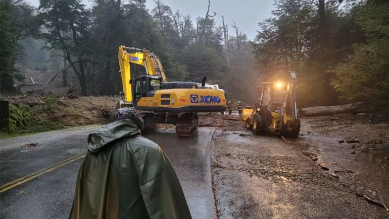 El deslave ocurrió sobre la Ruta 231. El deslave ocurrió sobre la Ruta 231.