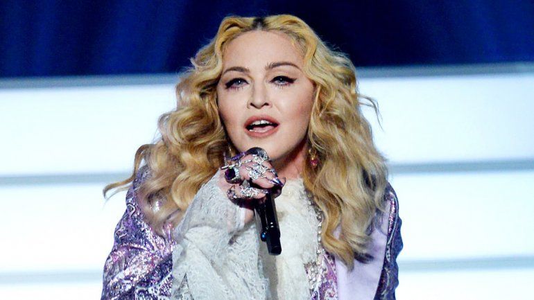 Madonna promete hacerle sexo oral a quienes voten por Hillary Clinton