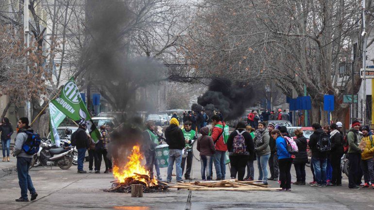 ATE reclama un incremento del 22% para este segundo semestre. Pero el Gobierno provincial&nbsp; ofreció un 10%.