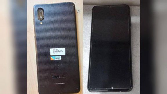 Compró un celular robado para devolvérselo a la víctima