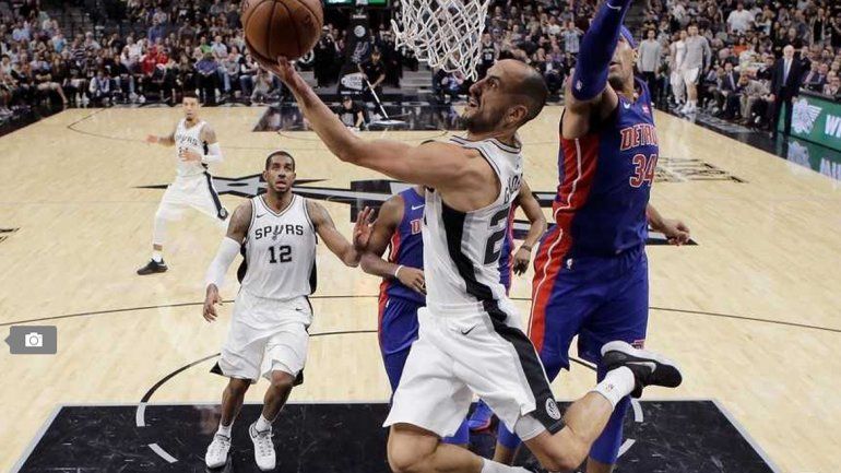 En otra victoria de los Spurs, Manu Ginóbili se lució con el mejor doble de la jornada en la NBA