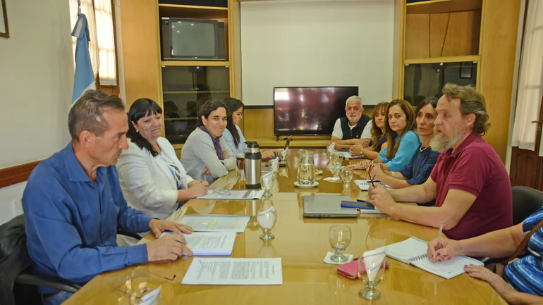 Paritarias: cuándo le presentaría el Gobierno la nueva propuesta al gremio ATEN