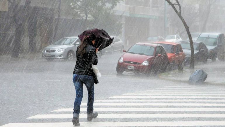 El Servicio Meteorológico Nacional advirtió la presencia de lluvias y vientos fuertes para este domingo. El Servicio Meteorológico Nacional advirtió la presencia de lluvias y vientos fuertes para este domingo.