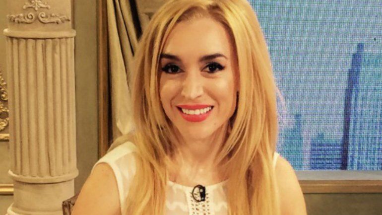 Fátima Florez se tropezó en el escenario y quedó inconsciente