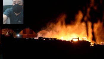 trabajador: era una lluvia acida que caia y humeaba el cesped trabajador: era una lluvia acida que caia y humeaba el cesped