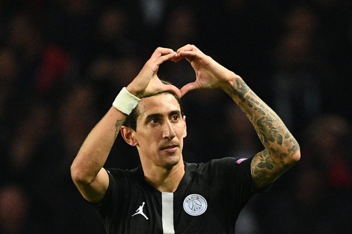 Con un golazo de Di María, PSG rescató un empate ante Napoli