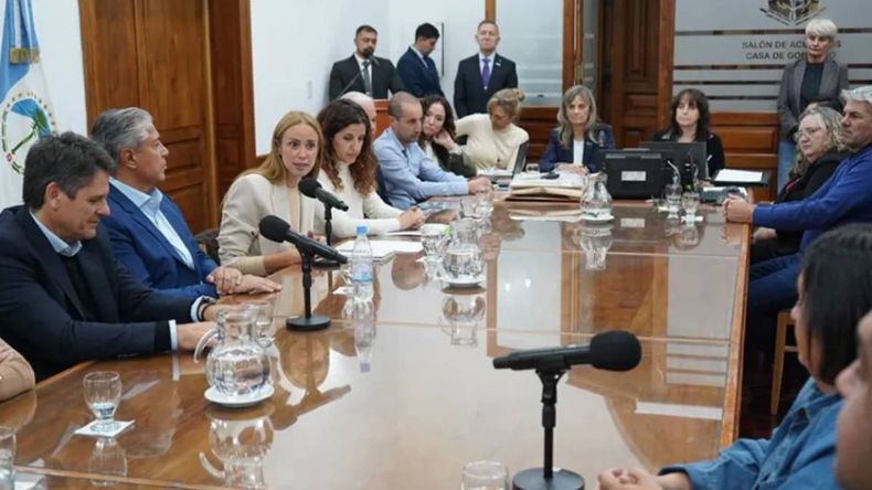 Neuquén Habita: cuatro empresas compiten por construir 42 viviendas en Neuquén capital | LM Neuquen Neuquén Habita: cuatro empresas compiten por construir 42 viviendas en Neuquén capital