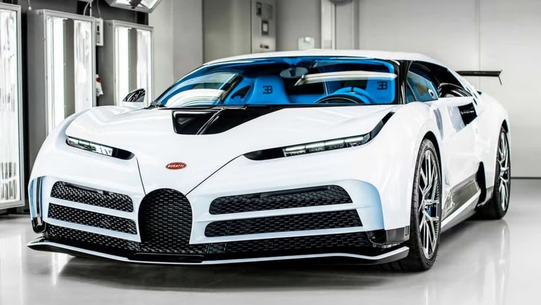 Bugatti Centodieci. Bugatti Centodieci.