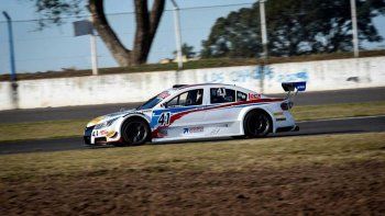 Jorge Barrio se llevó la clasificación del Top Race en Rosario Jorge Barrio se llevó la clasificación del Top Race en Rosario