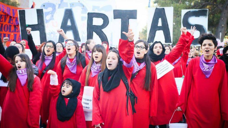 Se movilizan contra el machismo y proponen hasta elaborar gas pimienta