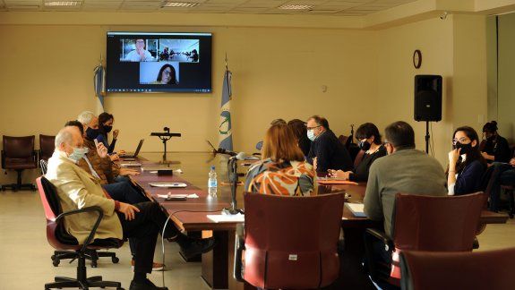 El debate sobre género y femicidio se coló en la Legislatura