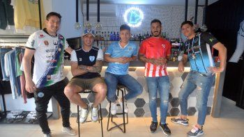 ¿Con pinta de candidatos? Silva, Ramos, Azaguate, Villa y Sepúlveda, en la producción de LMN. ¿Con pinta de candidatos? Silva, Ramos, Azaguate, Villa y Sepúlveda, en la producción de LMN.