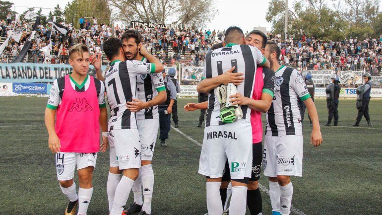 Cipo fue una fiesta el domingo y espera extenderla en los próximos días.