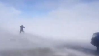 Alerta meteorológico en Santa Cruz por nevadas y viento blanco / Foto Captura Video Alerta meteorológico en Santa Cruz por nevadas y viento blanco / Foto Captura Video