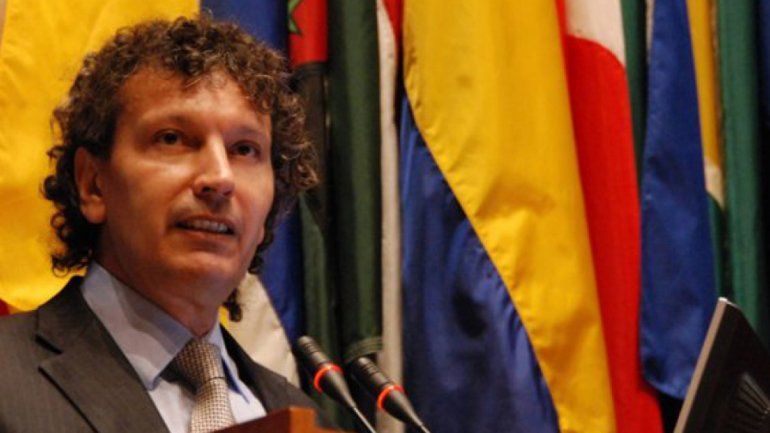 Procesaron al titular del PAMI por defraudación