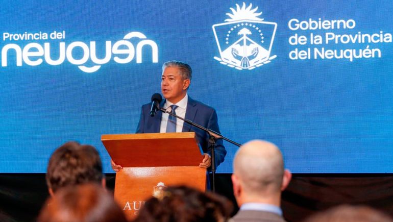 “Se han encontrado las personas indicadas, hombres y mujeres que arriesgan la vida por nosotros”, destacó el gobernador. “Se han encontrado las personas indicadas, hombres y mujeres que arriesgan la vida por nosotros”, destacó el gobernador.