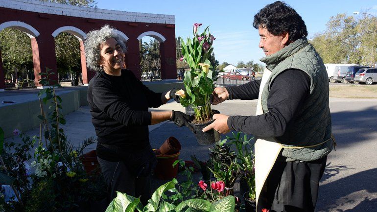 Emprendedores se hicieron el día en  el Parque Central